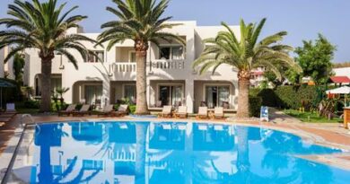 Boek je vakantie goedkoop naar Hotel Atlantica Amalthia Beach Resort in Agia Marina voor je zonvakantie naar Kreta
