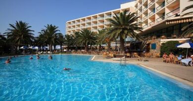 Boek je vakantie goedkoop naar Hotel Calimera Sirens Beach in Malia voor je zonvakantie naar Kreta