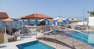 Boek je vakantie goedkoop naar Hotel Castello Village in Sissi voor je zonvakantie naar Kreta
