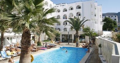 Boek je vakantie goedkoop naar Hotel Glaros Beach in Chersonissos voor je zonvakantie naar Kreta