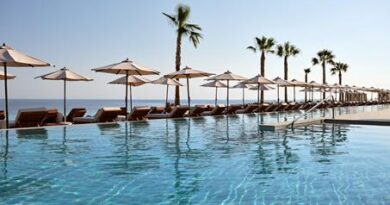 Boek je vakantie goedkoop naar Hotel The Royal Senses Resort in Panormo voor je zonvakantie naar Kreta